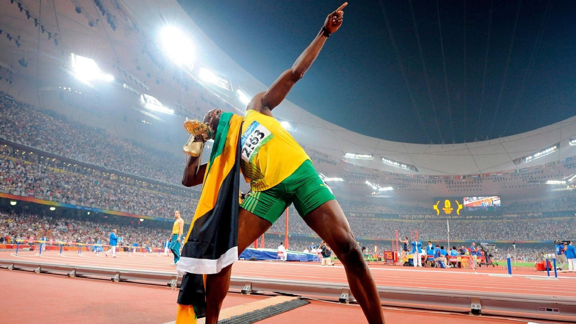 fb体育网页版-日本队门将多次关键扑救，日本门将拉伤